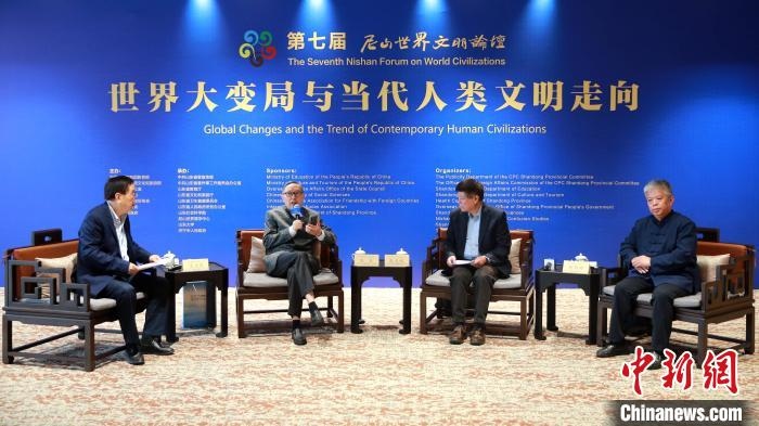 9月27日，第七屆尼山世界文明論壇首場(chǎng)高端對(duì)話(huà)舉行。　梁犇 攝