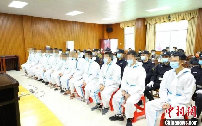 圖為庭審現(xiàn)場(chǎng)?！|蘭法院 攝