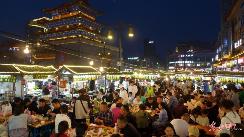 餐飲消費“再添一把火” 中國經(jīng)濟“再上新臺階”