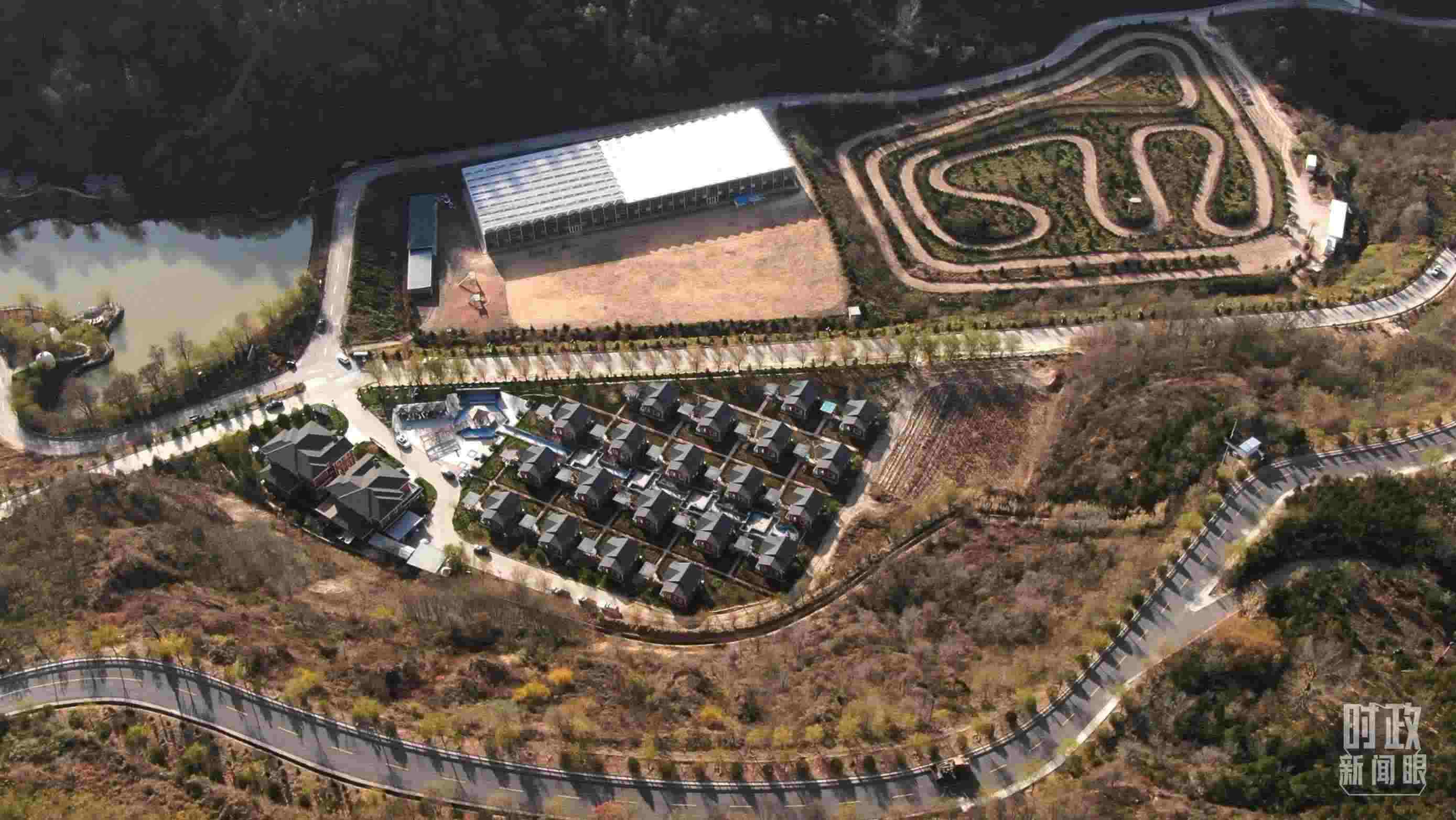 △延安市安塞區(qū)高橋鎮(zhèn)南溝村。2022年10月，總書記曾到這里考察調(diào)研。（總臺記者劉海濤、錢金庫拍攝）