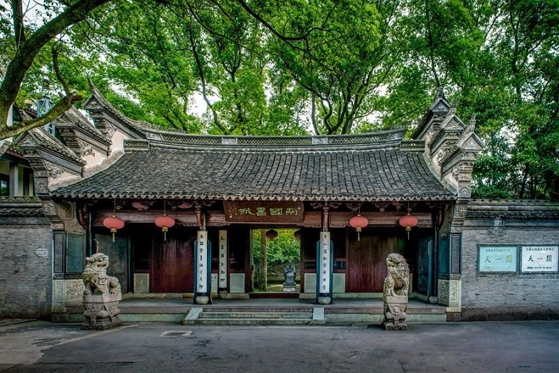 天一閣正門(mén)。 天一閣博物院供圖