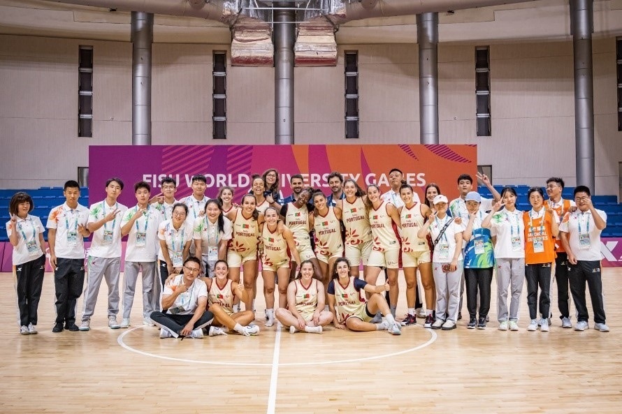 成都大運(yùn)會(huì)葡萄牙女子籃球隊(duì)。 受訪者供圖