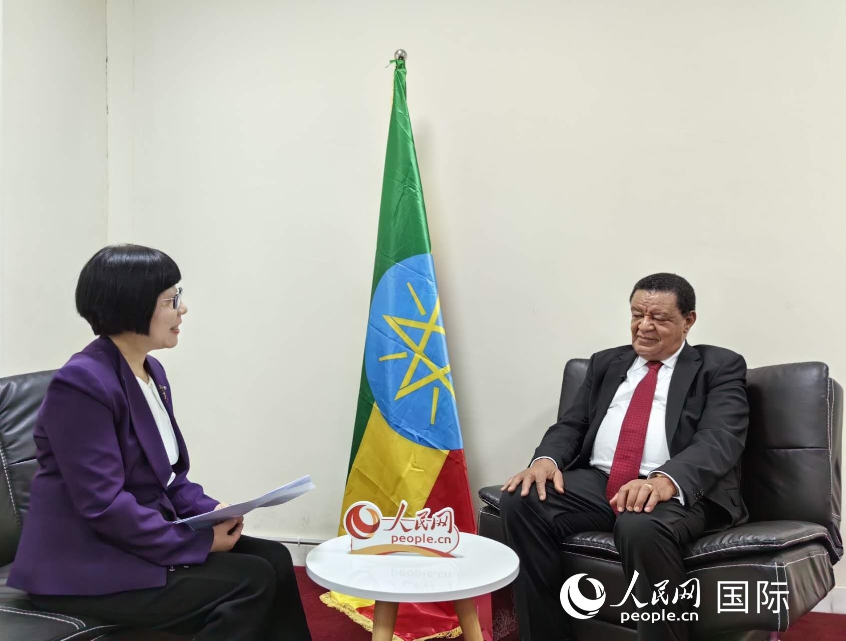 穆拉圖·特肖梅接受人民網(wǎng)記者唐維紅采訪。人民網(wǎng)記者 陳星星攝