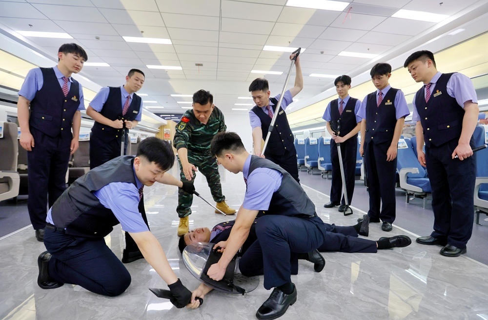 應(yīng)急處置培訓(xùn)。