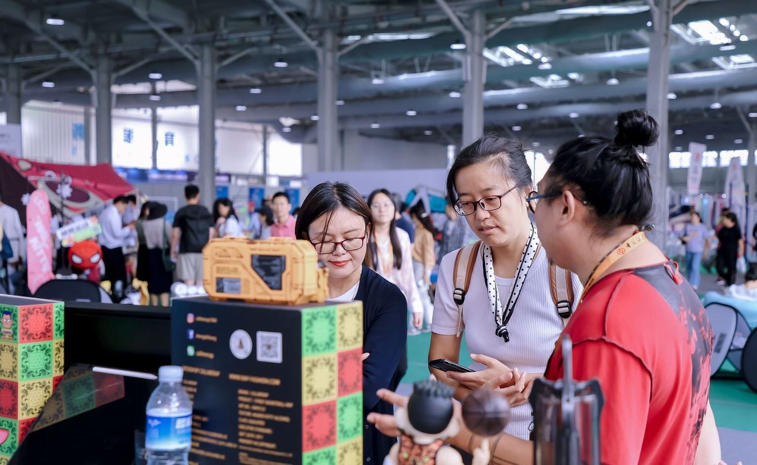 體育服務專題展區(qū)現(xiàn)場。人民網(wǎng) 歐陽易佳攝