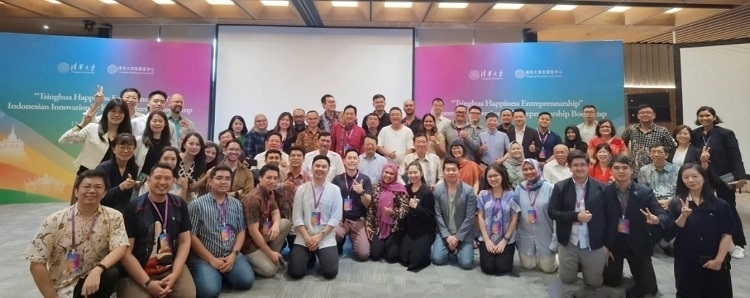 學員合影。清華大學東南亞中心供圖