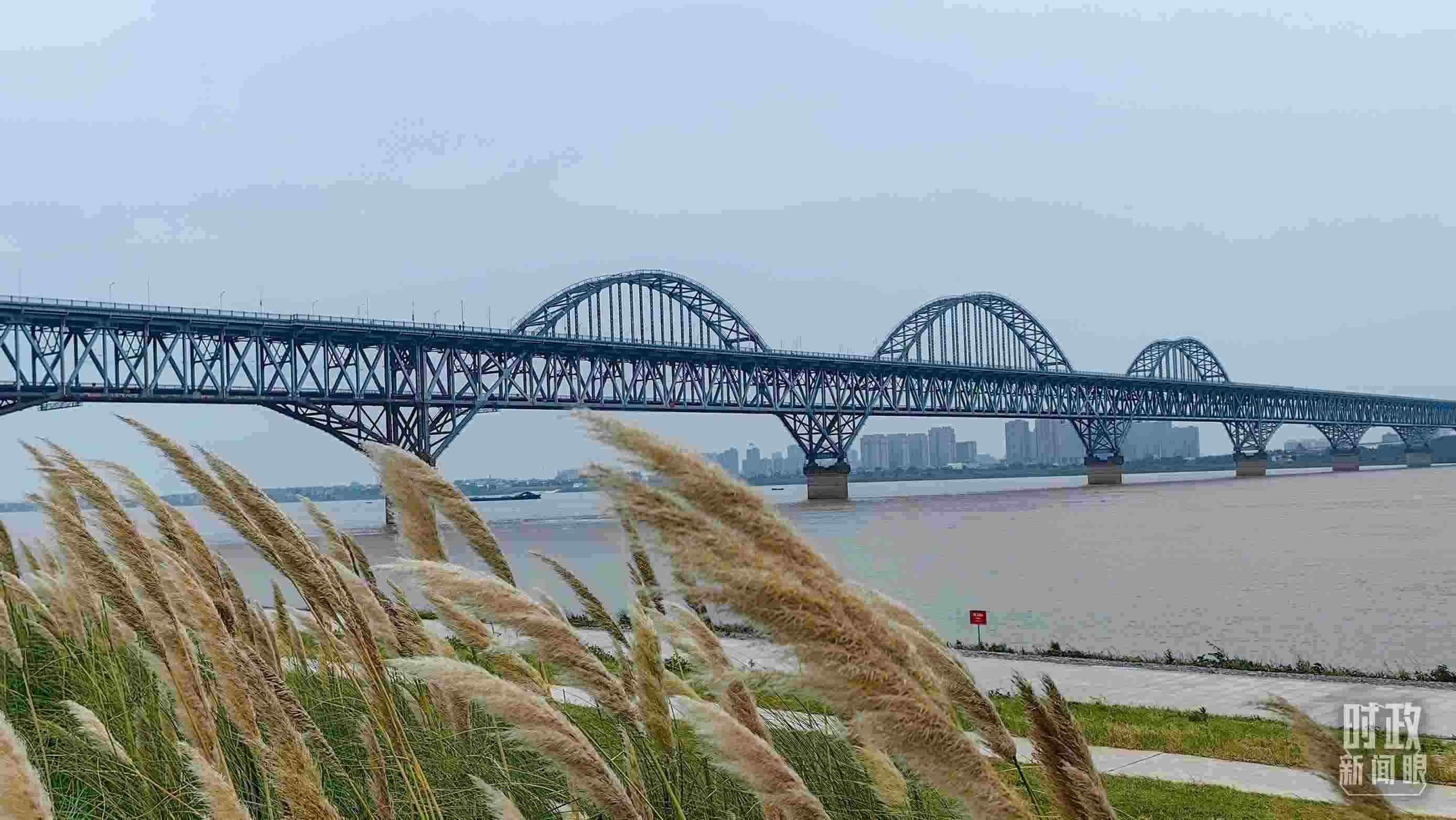 △長(zhǎng)江國(guó)家文化公園九江城區(qū)段。（總臺(tái)央視記者段德文拍攝）