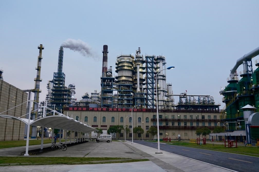 近日拍攝的公司煉油廠。新華社記者 胡晨歡 攝