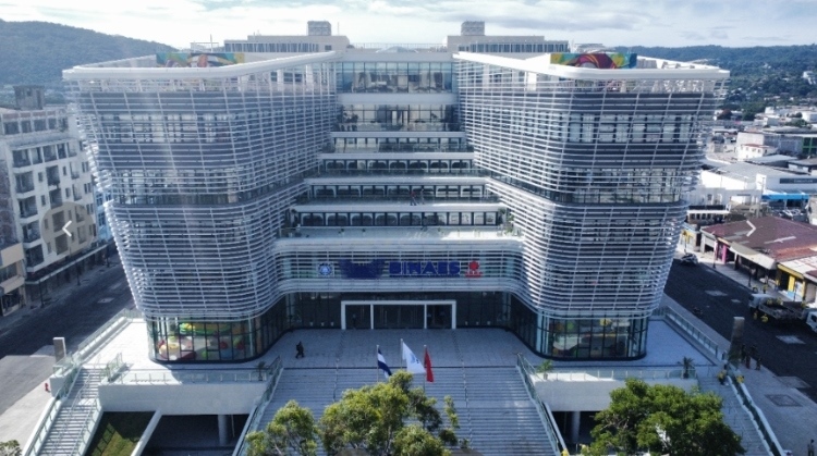 圖為中國援建薩爾瓦多國家圖書館實景。 圖片由中國援薩爾瓦多國家圖書館項目施工技術(shù)組提供