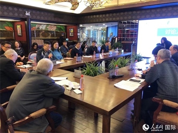 與會(huì)專家學(xué)者就拉美局勢(shì)和中拉關(guān)系展開(kāi)討論。人民網(wǎng)記者 趙健攝