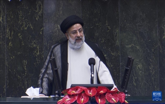 據(jù)伊朗邁赫爾通訊社20日報道，伊朗總統(tǒng)萊希在直升機事故中遇難。這是2021年8月5日拍攝的易卜拉欣·萊希的資料照片。 新華社發(fā)（賈瓦德攝）