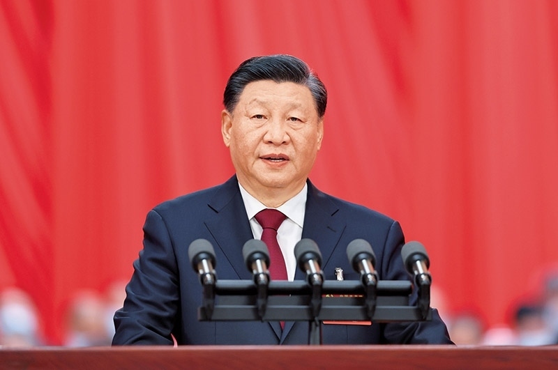 2022年10月16日，中國共產(chǎn)黨第二十次全國代表大會(huì)在北京人民大會(huì)堂開幕。習(xí)近平代表第十九屆中央委員會(huì)向大會(huì)作報(bào)告。 新華社記者 姚大偉/攝