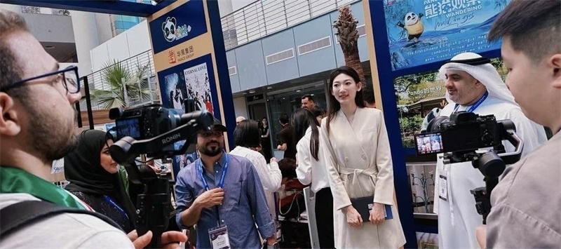 中國聯合展臺引發(fā)阿拉伯媒體關注。主辦方供圖