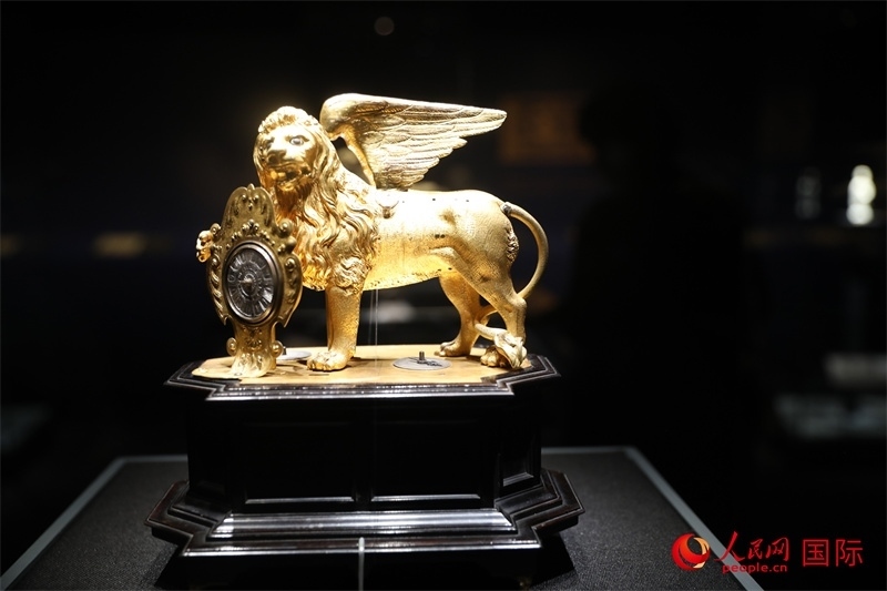 展覽“傳奇之旅：馬可·波羅與絲綢之路上的世界”展品。人民網(wǎng) 殷韜攝