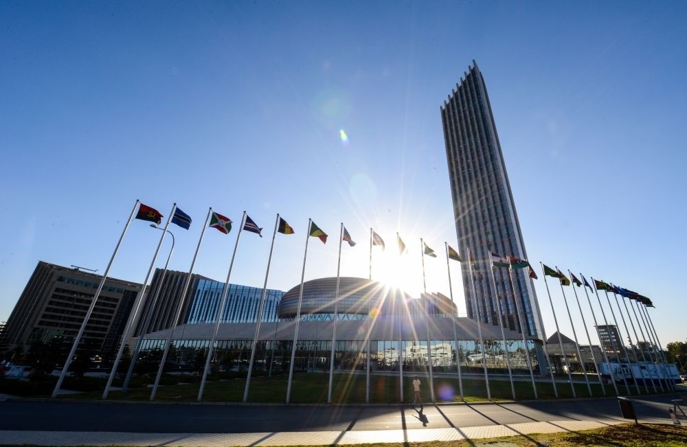 這是2015年1月28日在埃塞俄比亞首都亞的斯亞貝巴拍攝的中國政府無償援建的非盟總部所在地非盟會(huì)議中心。新華社記者 翟健嵐 攝