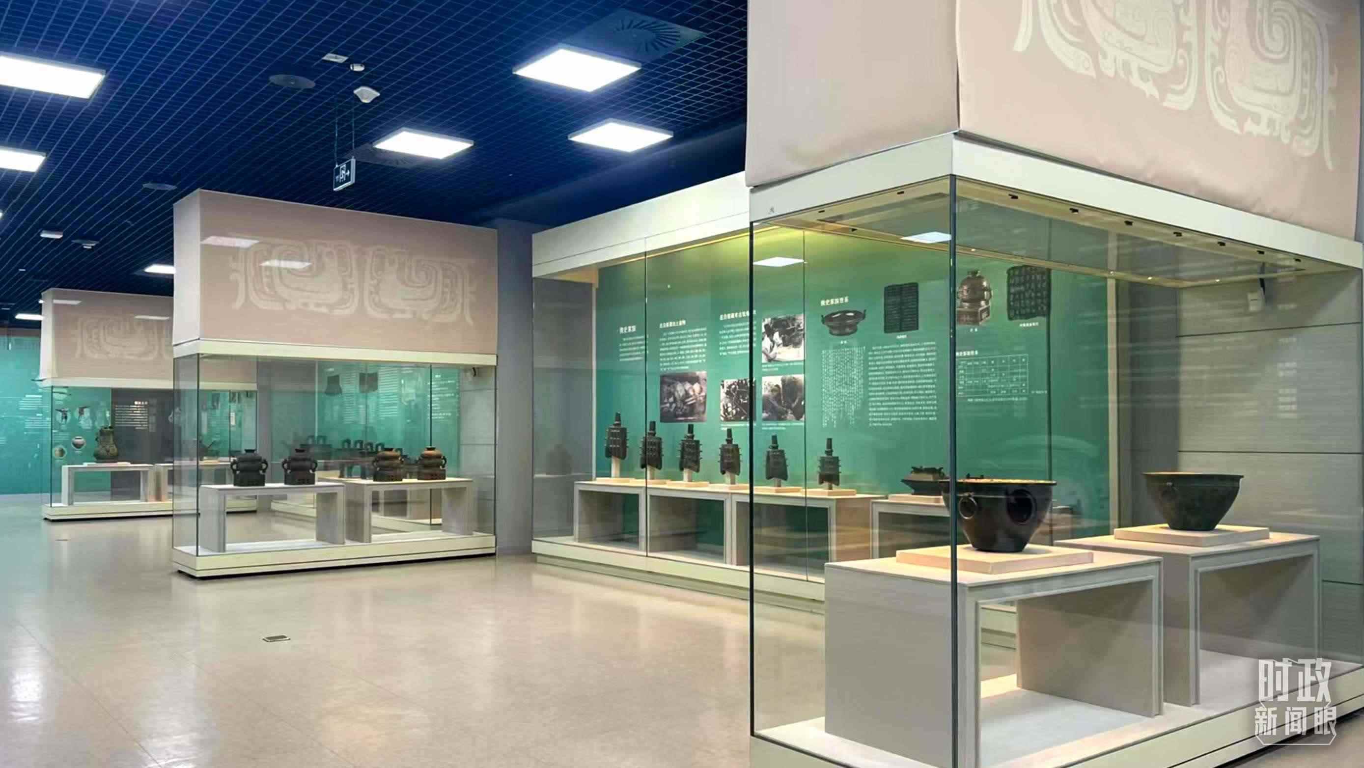 △ 寶雞青銅器博物院內(nèi)展陳。（總臺(tái)記者崔剛拍攝）