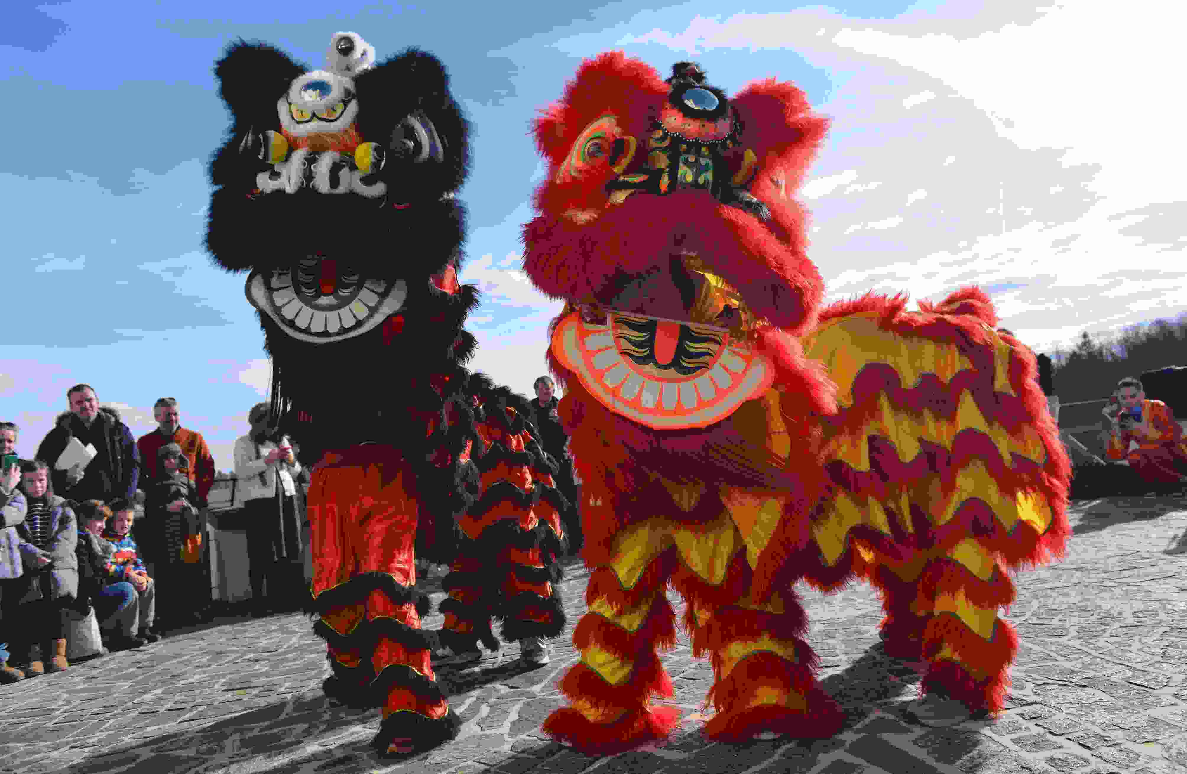 △當(dāng)?shù)貢r(shí)間2024年2月4日，克羅地亞克拉皮納，薩格勒布大學(xué)孔子學(xué)院舉辦一系列活動(dòng)，迎接中國(guó)農(nóng)歷龍年春節(jié)。