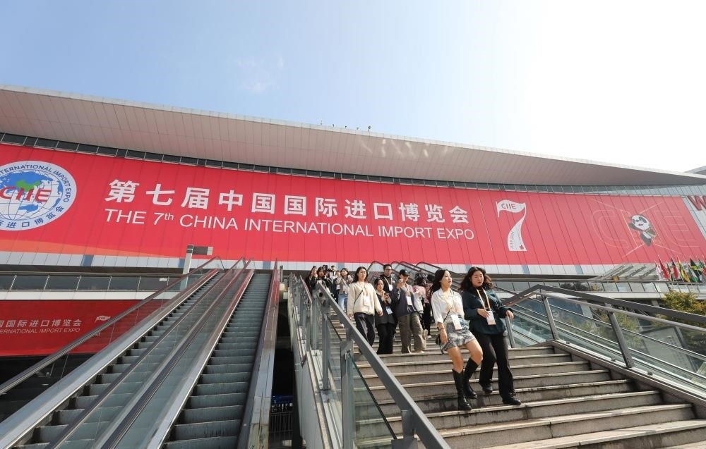 第七屆進(jìn)博會(huì)按年計(jì)意向成交額超八百億美元。