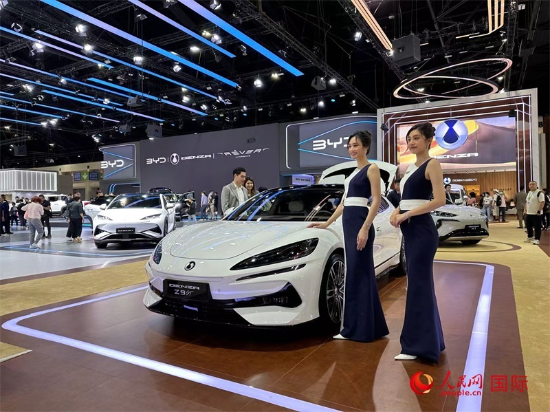 比亞迪汽車展臺。人民網(wǎng)記者 簡承淵攝
