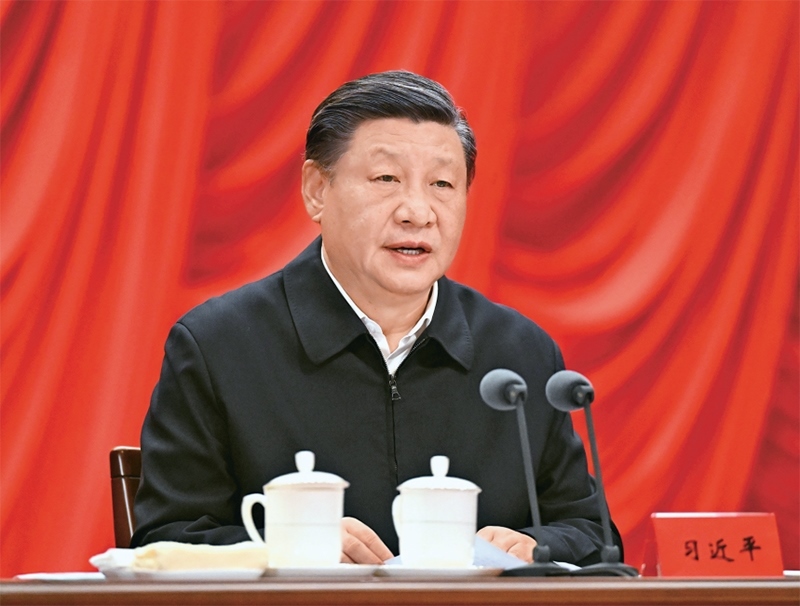 2023年2月7日，新進(jìn)中央委員會(huì)的委員、候補(bǔ)委員和省部級(jí)主要領(lǐng)導(dǎo)干部學(xué)習(xí)貫徹習(xí)近平新時(shí)代中國(guó)特色社會(huì)主義思想和黨的二十大精神研討班在中央黨校（國(guó)家行政學(xué)院）開(kāi)班。中共中央總書記、國(guó)家主席、中央軍委主席習(xí)近平在開(kāi)班式上發(fā)表重要講話。 新華社記者 李學(xué)仁/攝