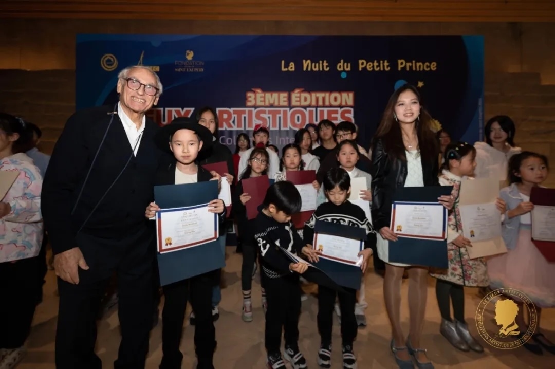 第三屆國際藝術聯(lián)創(chuàng)聯(lián)展盛大開幕。法中交流促進會供圖