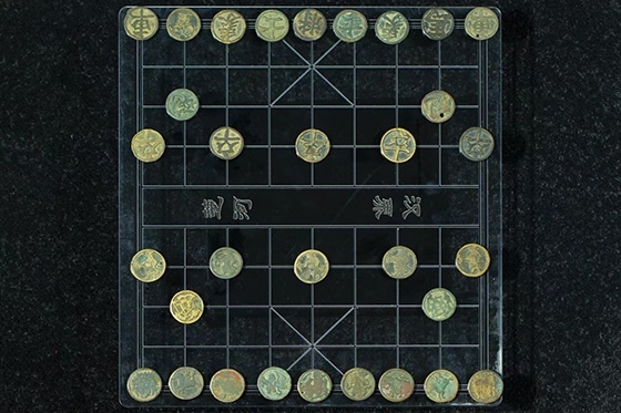 宋代中國(guó)銅象棋子。主辦方供圖
