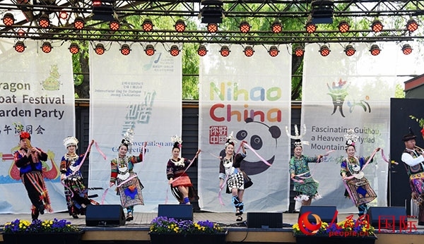 舞蹈《迎客歌》。人民網(wǎng)記者 殷淼